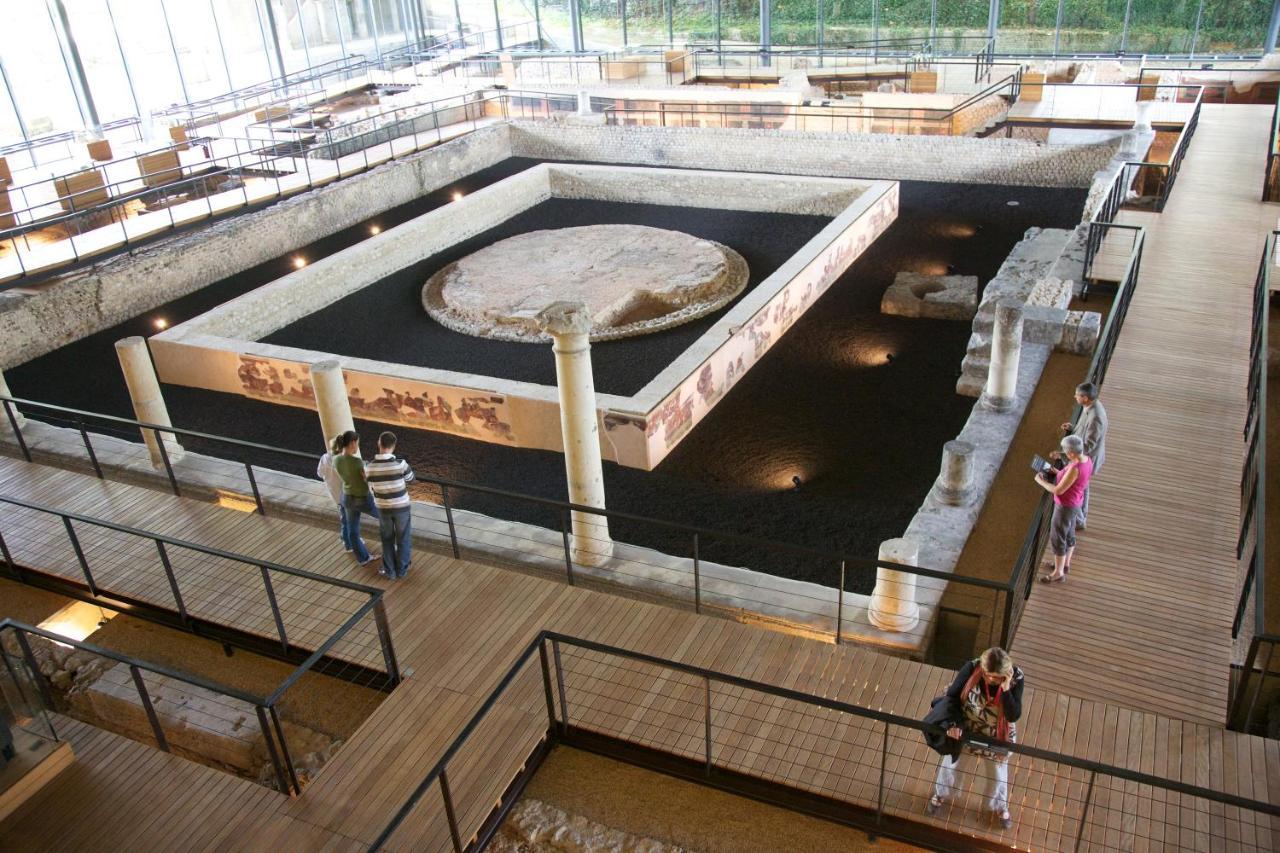 Rénové-quartier Mairie-arènes Antiques Appartamento *